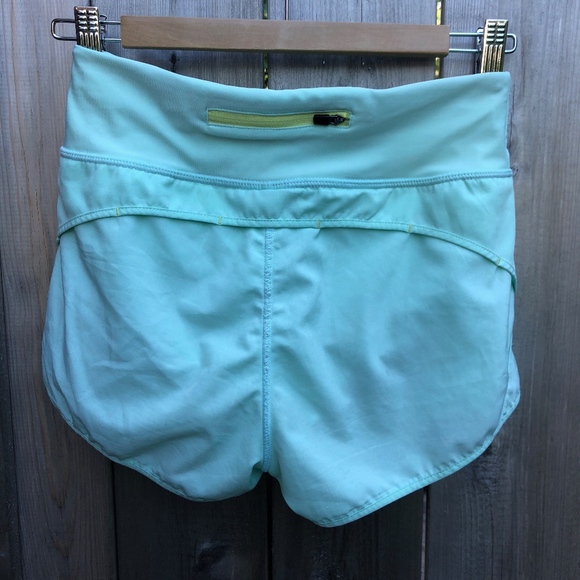 MPG light blue-green shorts - Picture 4 of 4